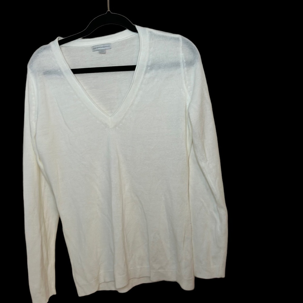 New York & Company Sweater, Ivory color